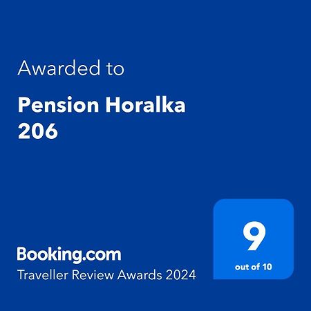 Pension Horalka 206 ロキトニツェ・ナト・イゼロウ エクステリア 写真